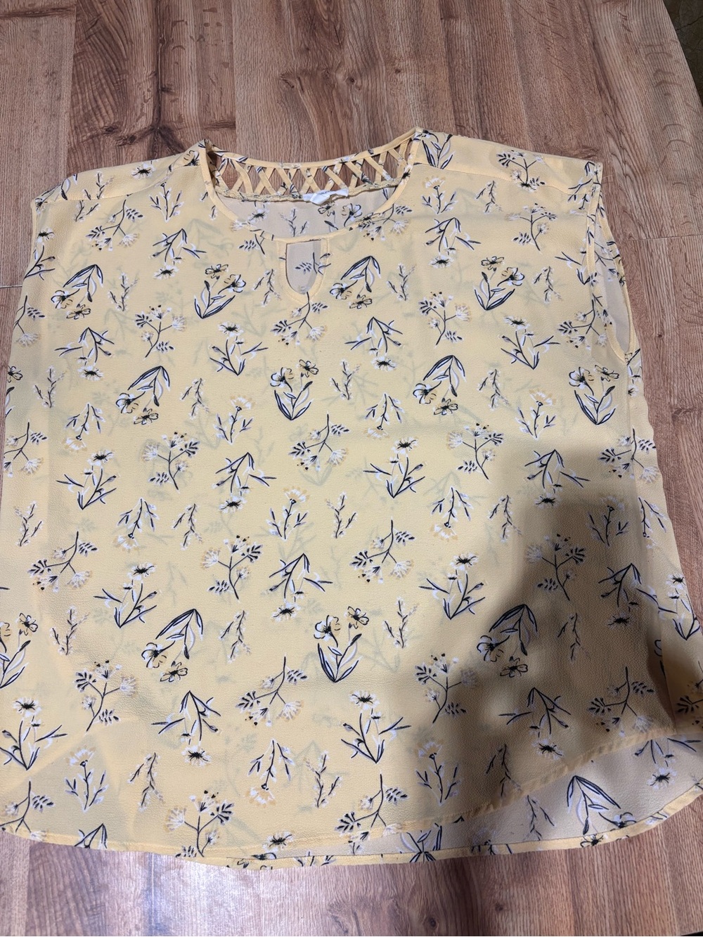 Maurices Yellow Floral Lattice-Detail Blouse